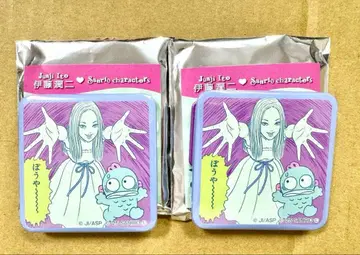 이토 준지 x 산리오 스퀘어 캔뱃지 토미에 한교동 2개 세트
