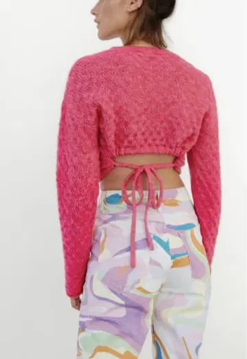 [ ZARA ] 오픈백 니트 스웨터