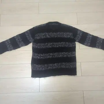 Lad Musician 크루넥 보더 니트