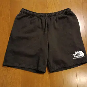 THE NORTH FACE 블랙 맨투맨 숏팬츠