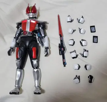 S.H. 피규아트 진골조제법 가면라이더 덴오 소드 폼