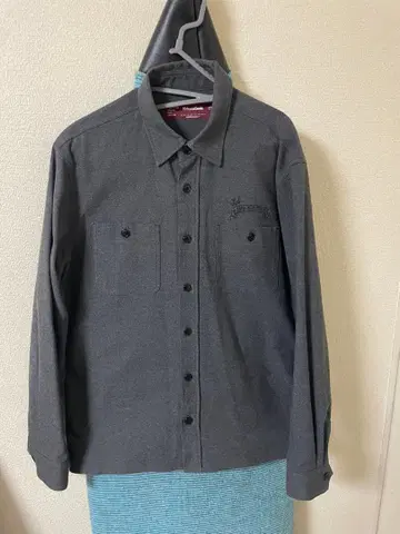 그레이 긴팔 셔츠 M 사이즈 HIDESEEK