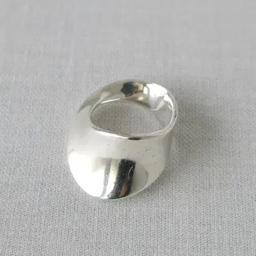 GEORG JENSEN 조지 젠슨 톨 메비우스 링