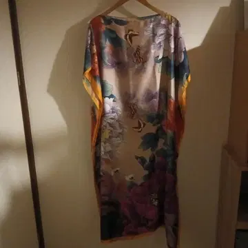 꽃무늬 나비 프린트 롱 가디건