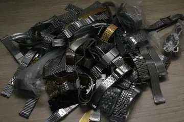 [정리정돈] 금속제 시계 벨트 세트 2.1kg 분