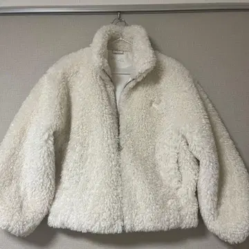 SNIDEL 플리스 자켓 화이트