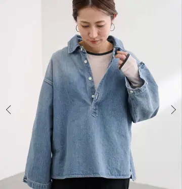 라이트 블루 긴팔 풀오버 셔츠