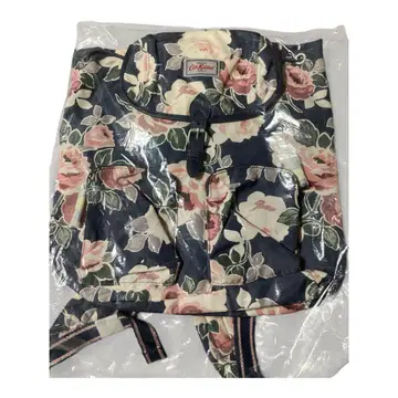 택 포함 새상품 Cath Kidston 네이비 계열 백팩 One Size