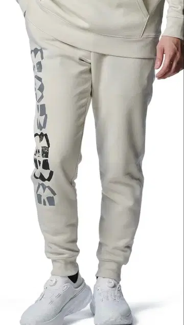 [ 새상품 미개봉 ] 언더아머 라이벌 플리스 스탬프 조거 팬츠