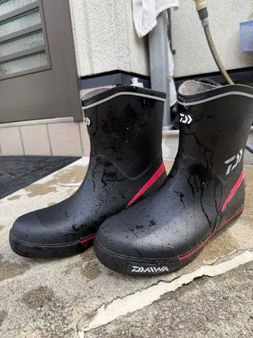새상품급 다이와 DB2412 사이즈 LL 숏 네오 데크 부츠 블랙