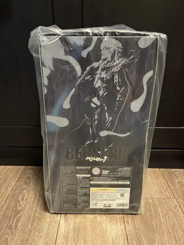 베르세르크 그리피스 쓰리제로 1/6 스케일 피규어 레어 미개봉!