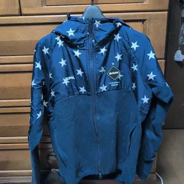 브리스톨 fcrb SOPH. 벤틸레이션 후드티