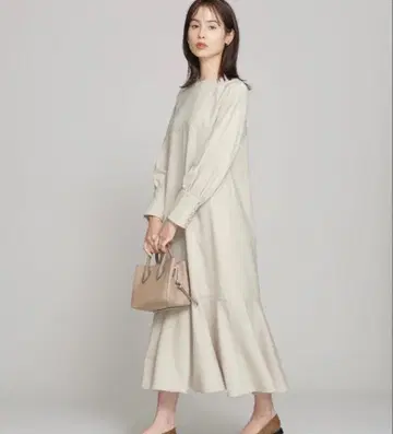 [새상품급] 나노 유니버스 헴 플레어 롱 원피스