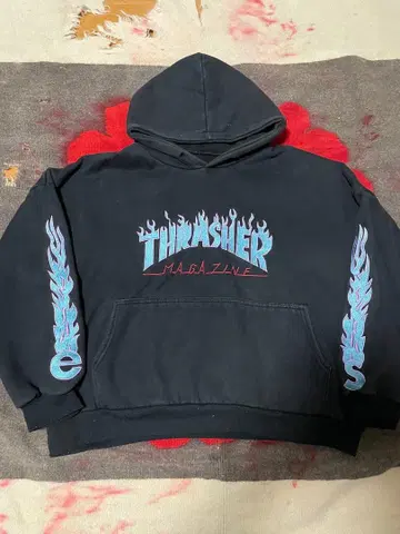 THRASHER 불꽃 패턴 후디