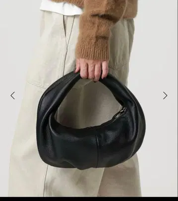 미사용 새상품 뷰티 앤 유스 문 턱 미니 원 숄더백