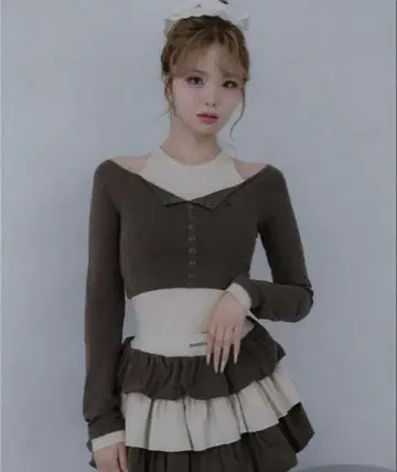 미사용 새상품 Darich 다리치 오프숄더 레이어드 리브 상의