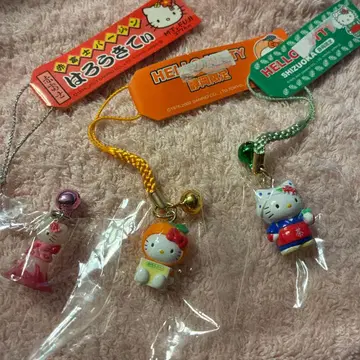 시즈오카 한정판 헬로키티 참 포함 스트랩 3개