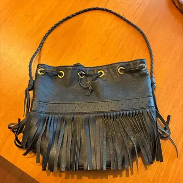 J&M DAVIDSON 프린지 가죽 숄더백