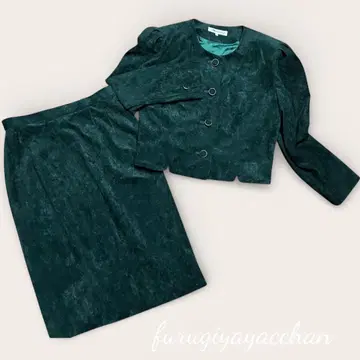 Amandy 골드 버튼 스웨이드 느낌 셋업 L 바브리 수트 그린
