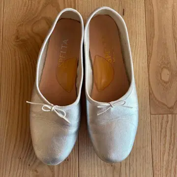 SPLETA 실버 발레 슈즈