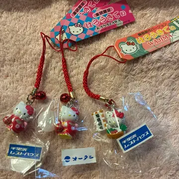카나자와 한정판 헬로키티 스트랩 3개 세트