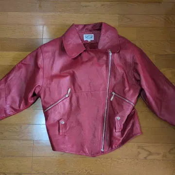 레드 더블 라이더 자켓 1980년대 스타일