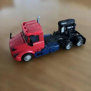 TF 트랜스포머 VOLVO VNR 옵티머스 프라임