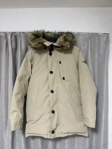 THE NORTH FACE 베이지 다운 자켓 M 사이즈