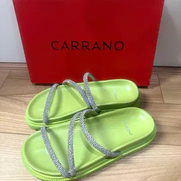 미사용 새상품 CARRANO 37 비쥬 샌들 그린