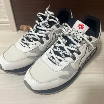 WY6Z 화이트 스니커즈 JUST SAY WILD