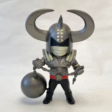 월드 콜렉터블 피규어 가면라이더 스트롱거 강철참모