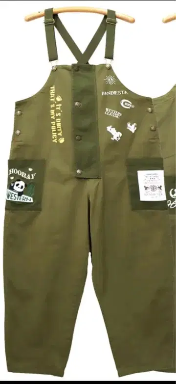 팬디에스타 올리브 그린 프린트 오버롤 남녀 공용