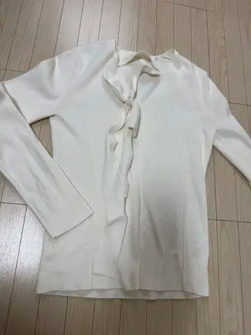 FRAY I.D 화이트 니트 스웨터 원사이즈