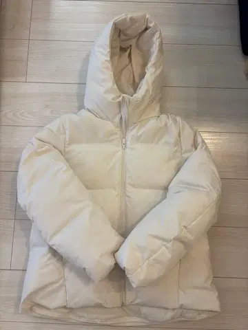 UNIQLO 후드 부착 다운 자켓 M 화이트