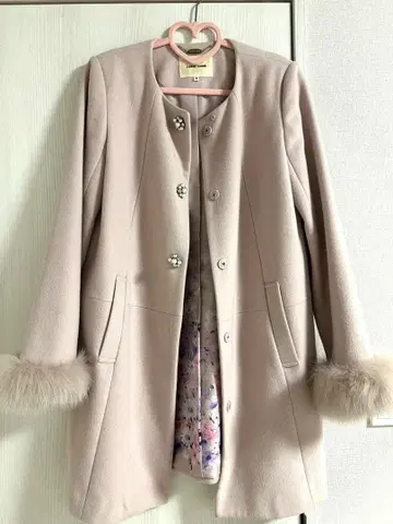 레스 빠세 노카라 코트