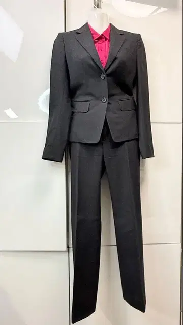 [컨디션 최상] 언타이틀 온 클로젯 팬츠 수트 S 사이즈