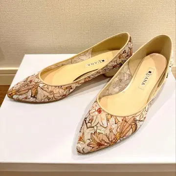 펌프스 22.5 DIANA 다이애나 회화 시리즈 뮤샤 자수 레이스