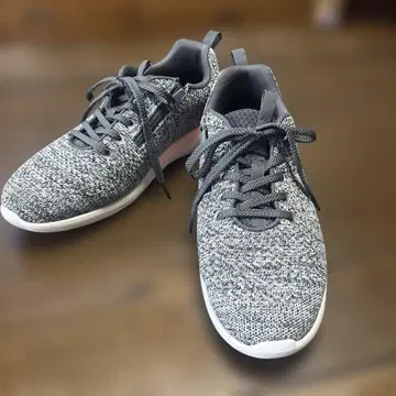 요넥스 파워 쿠션 여성용 워킹화 24.5