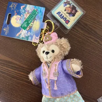 상하이 디즈니 2024 중추절 더피 봉제 인형 키체인