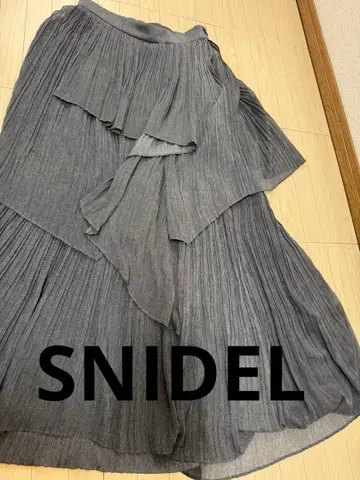 SNIDEL 그레이 플리츠 롱 스커트