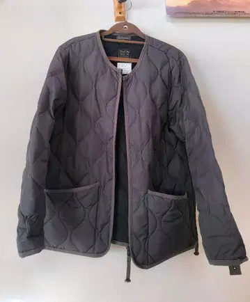 TAION 밀리터리 W 지퍼 크루넥 다운 차콜 XL