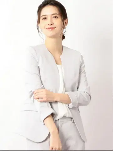 그린 라벨 릴랙싱 노카라 자켓 그레이 36