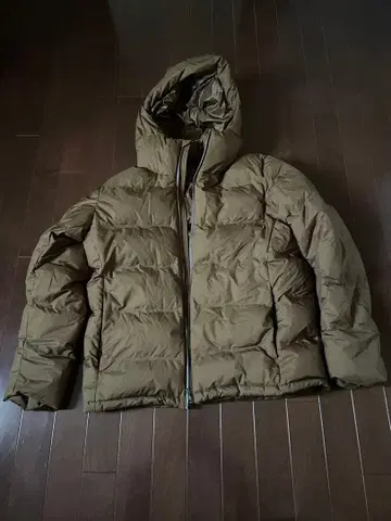 UNIQLO 유니클로 심리스 다운 후드티 XL 올리브 카키 새상품급