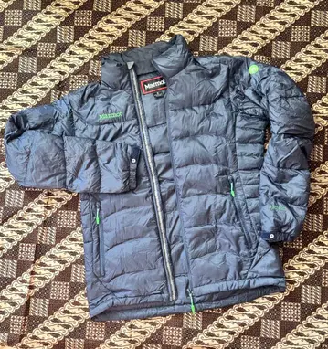 마모트 다운 자켓 네이비