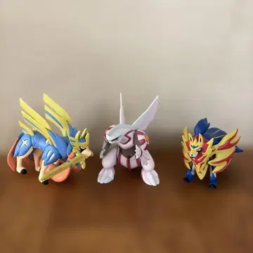 포켓몬 피규어 3개 세트 파르키아 자마젠타 자시안