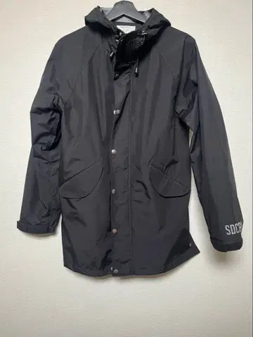 스탠다드 캘리포니아 SDCAL 마운틴 쉘 자켓 M 사이즈