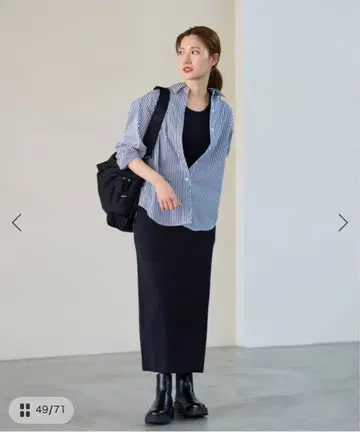 새상품! FRAMeWORK 총침 타이트 스커트