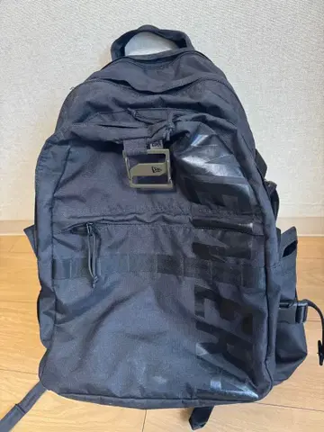 New Era 블랙 백팩