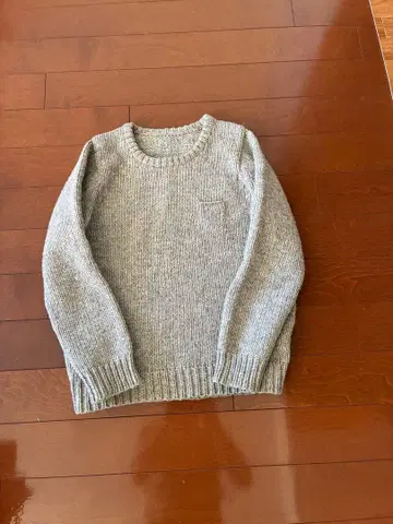 고쉬 크루넥 스웨터