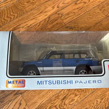 [ 미사용 ] 1/18 미쓰비시 파제로 pajero
